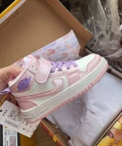 High quality kid sneakers