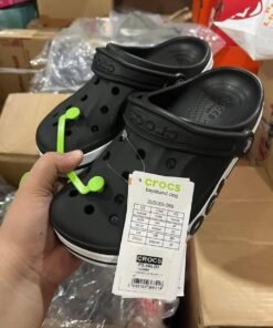 Crocs pallets