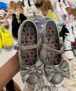 TARGET CHILDREN'S SHOES – LOTS OF 100 PAIRS